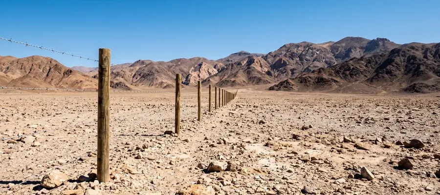 Comprar terreno en el norte de Chile: cuatro figuras legales que no existen en el sur